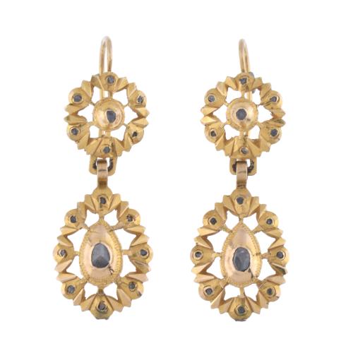 Elizabethan diamonds earrings.