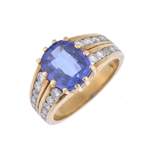 Tanzanite and diamonds ring.