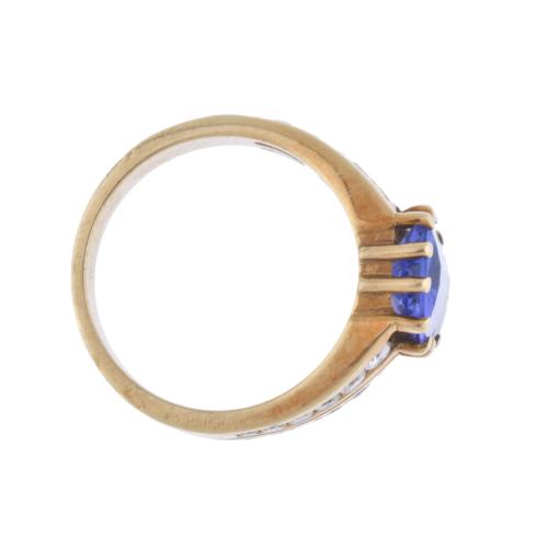 Tanzanite and diamonds ring.