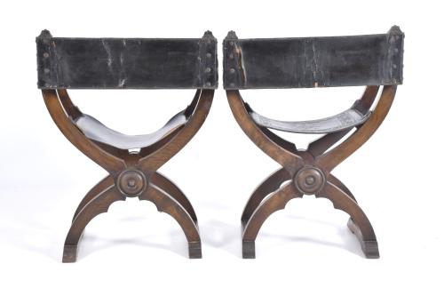 Pair of mule or hip chairs, 19th century.