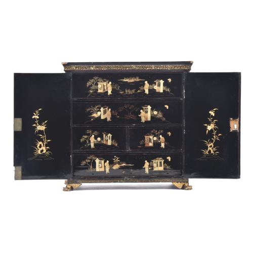 Caja joyero japonesa, siglo XIX.