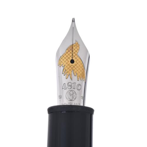 MONTBLANC. Estilográfica edición especial de Herbert Von Ka