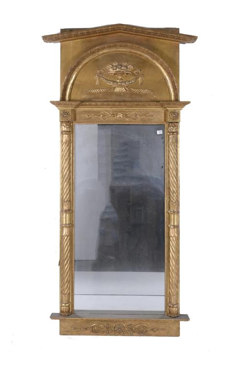 Consola y "trumeau" estilo Gustaviano, siglo XIX