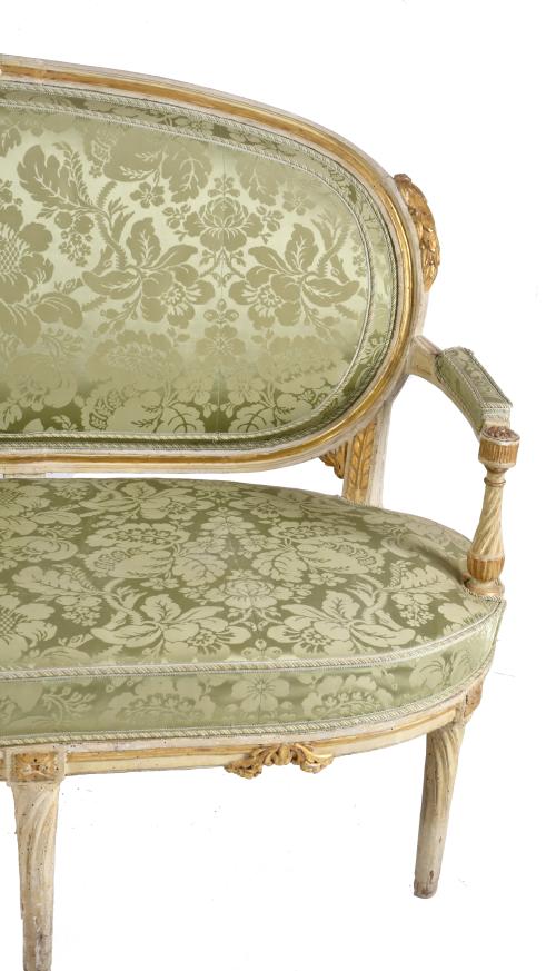 Juego de canapé y cuatro sillones estilo Luis XVI, siglo XI