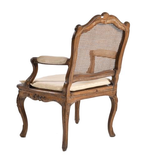 Sillón provenzal francés, circa 1750. 