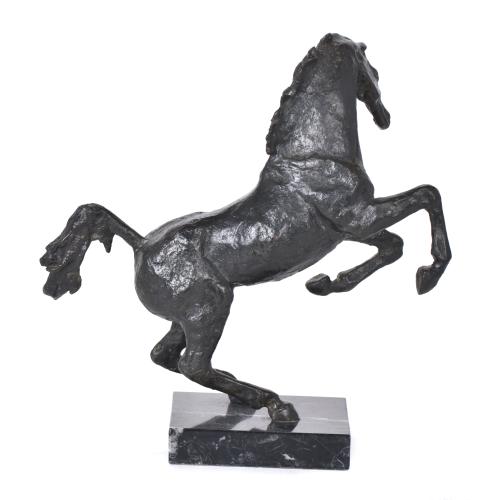"Caballo rampante", siglo XX. 