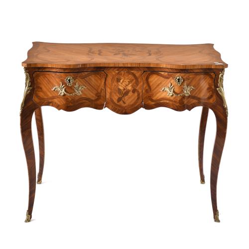 Small Louis XV desk, 18th century.