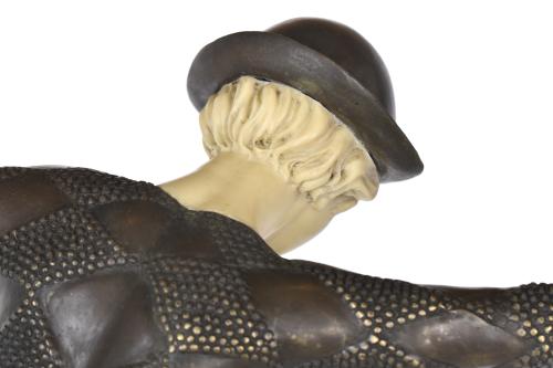 SIGUIENDO MODELOS DE DEMÉTRE CHIPARUS (1886-1947).  "Colomb