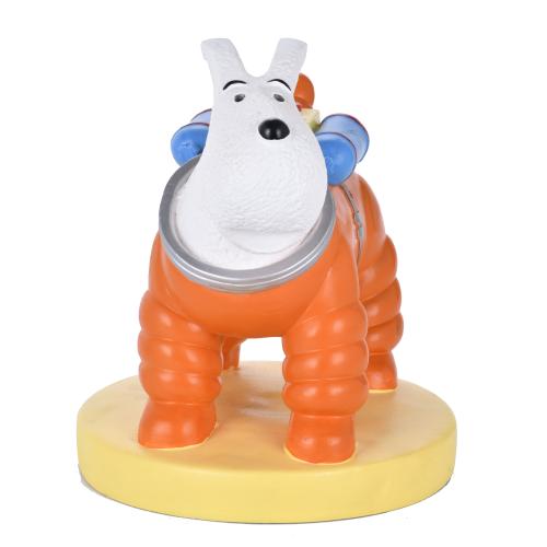 "Milú astronauta". 