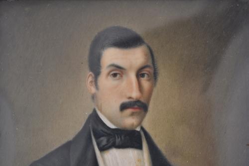  ESCUELA ESPAÑOLA, SIGLO XIX.  Pareja de miniaturas estilo 