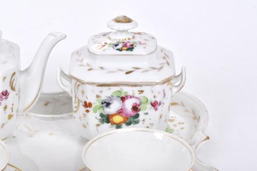 Tu y Yo en porcelana alemana, siglo XX. 