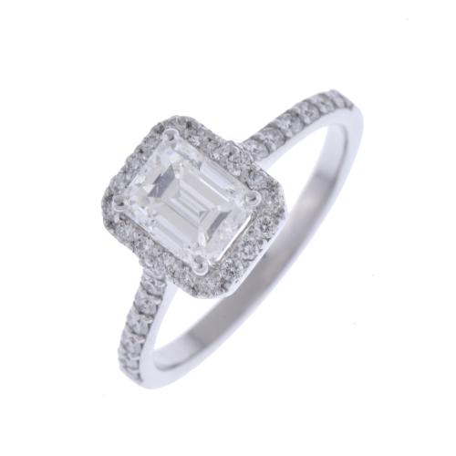 Diamonds ring.