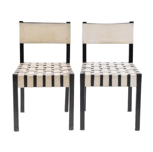 Pair of chairs, after ‘Chair 611’ model by Alvar Aalto, 20th century.