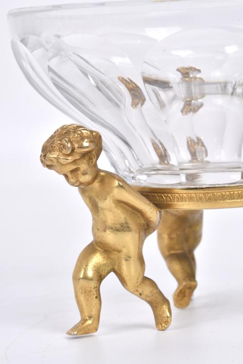 Napoleon III style glass centrepiece, 20th century.