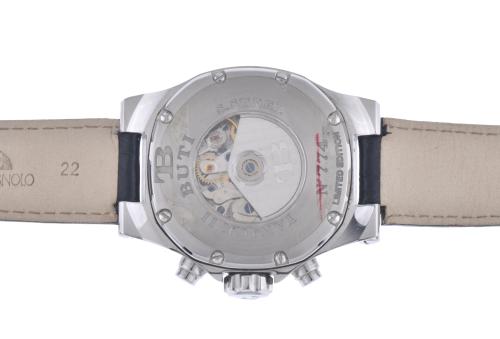 BUTI "Yanick II", Reloj de pulsera.