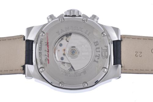 BUTI "Yanick II", Reloj de pulsera.