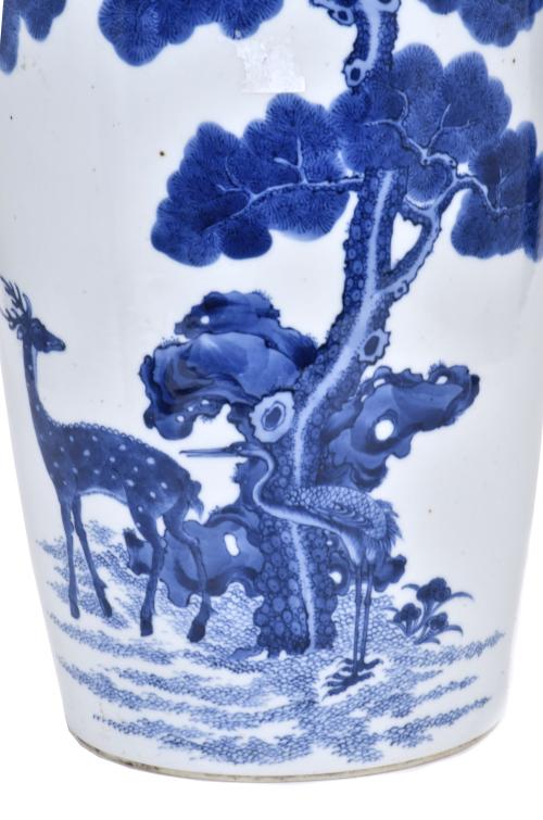 20TH CENTURY CHINESE SCHOOL. Vase.