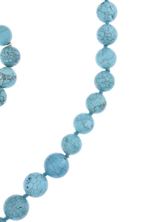 Conjunto de collar y pulsera de turquesas.