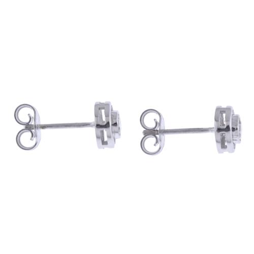 Diamonds earrings.