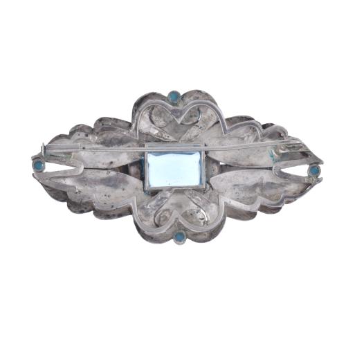 Alphonsine brooch with enamel and aquamarine.