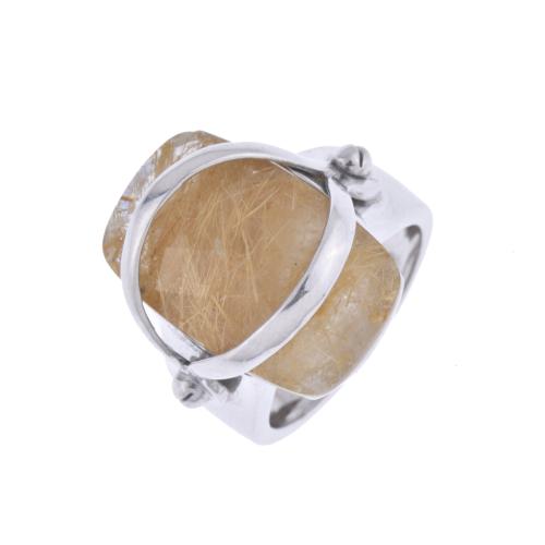 Ring with rutilated quartz.