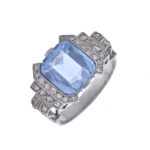 Art Deco ring with diamonds and aquamarine.
