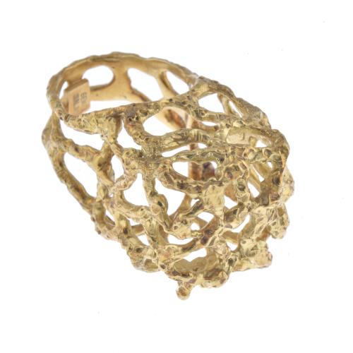 Ring with filigree structure.