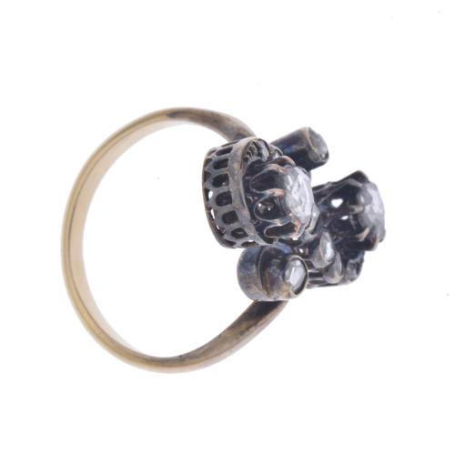 Art Nouveau ring with diamonds.