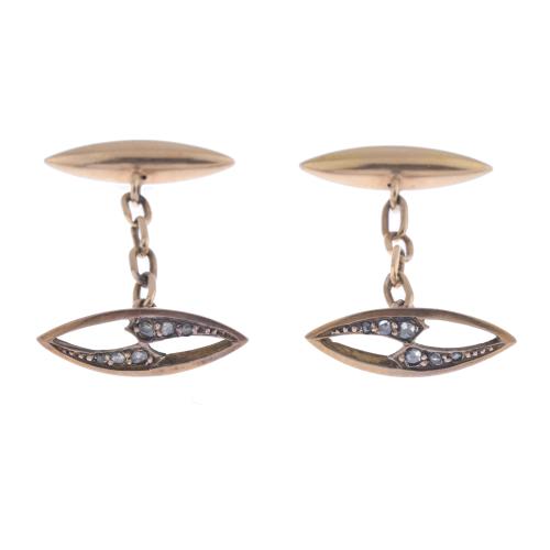 Belle Époque diamonds cufflinks.