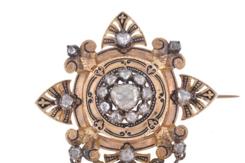 Late Alphonsine brooch with diamonds.