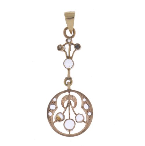 Belle Époque style pendant with diamonds.