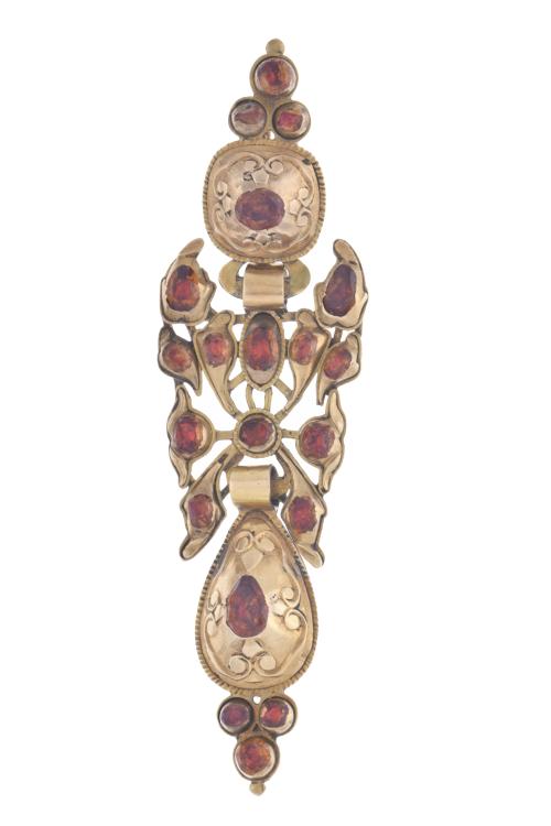 Pendientes de arangada con granates s. XVIII.