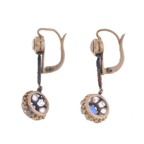Earrings with diamonds and sapphires. Late 19th century.