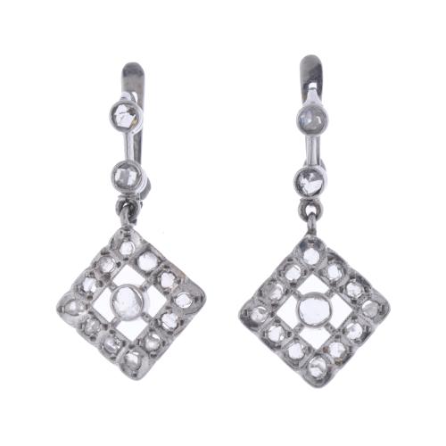 Art Deco style diamonds earrings.