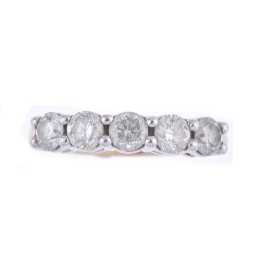Anillo cinquillo con diamantes. Michael Hill.