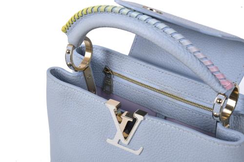 LOUIS VUITTON. Bolso Capucines BB. 