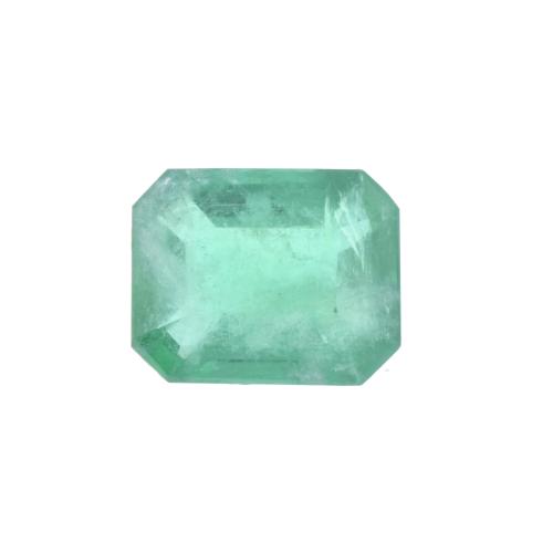 Unmounted emerald.