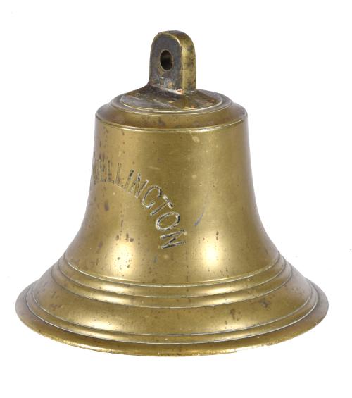 Campana de a bordo, siglo XX. 