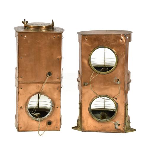 Pareja de faroles de barco "Masthead", med. siglo XX. 