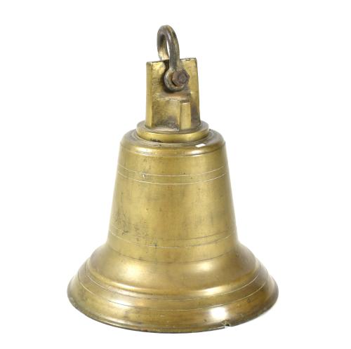 Campana de a bordo, siglo XX. 