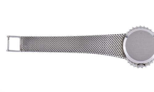 LONGINES. Reloj - joya en oro blanco y diamantes.