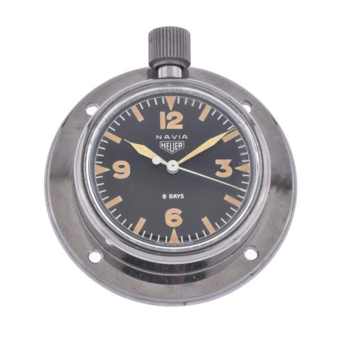 NAVIA HEUER. Reloj de automóvil, circa 1960.