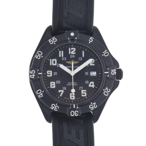 BREITLING. Colt Military Quartz. Reloj de pulsera.