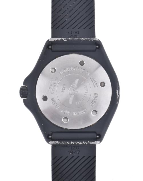 BREITLING. Colt Military Quartz. Reloj de pulsera.