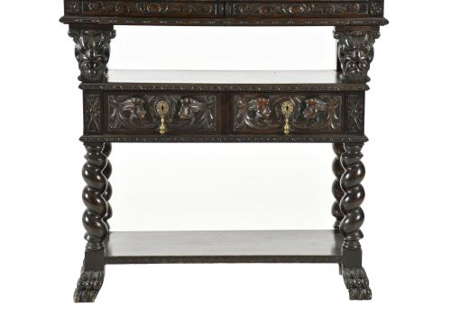 Mueble aparador de estilo Renacentista, siglo XX.