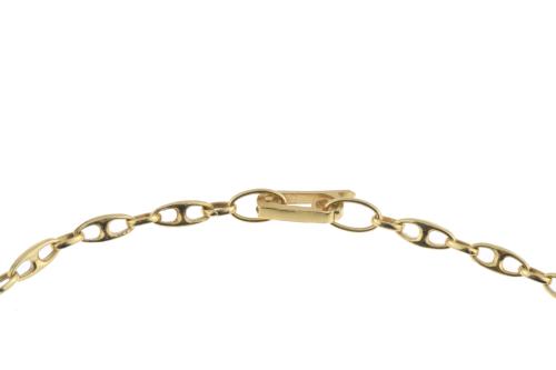 Colgante en forma de Cristo y cadena de eslabones.