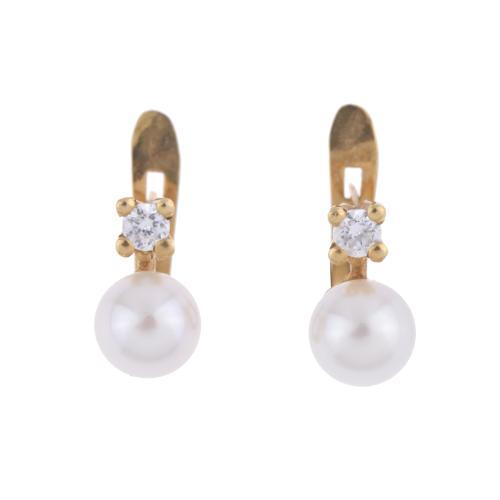 Pendientes tu y yo de diamantes y perlas.