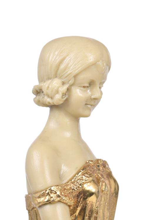 SIGUIENDO MODELOS DE DEMÉTRE CHIPARUS (1886-1947).  "Inocen