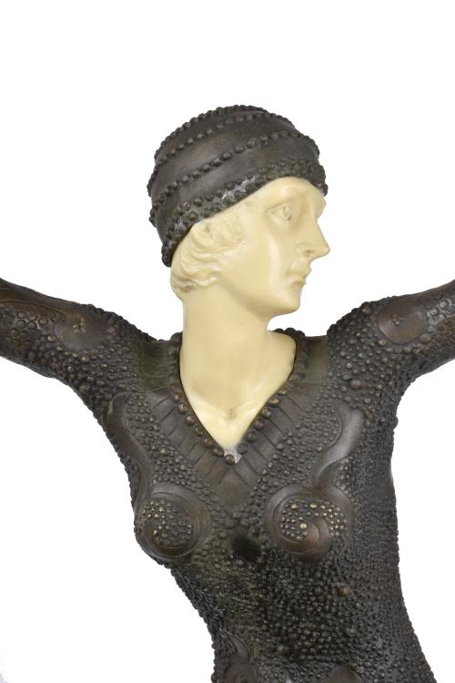 SIGUIENDO MODELOS DE DEMÉTRE CHIPARUS (1886-1947).  "Bailar
