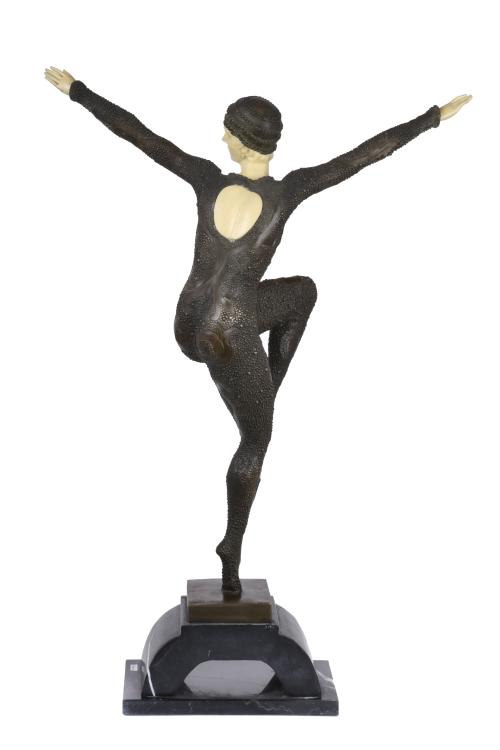 SIGUIENDO MODELOS DE DEMÉTRE CHIPARUS (1886-1947).  "Bailar